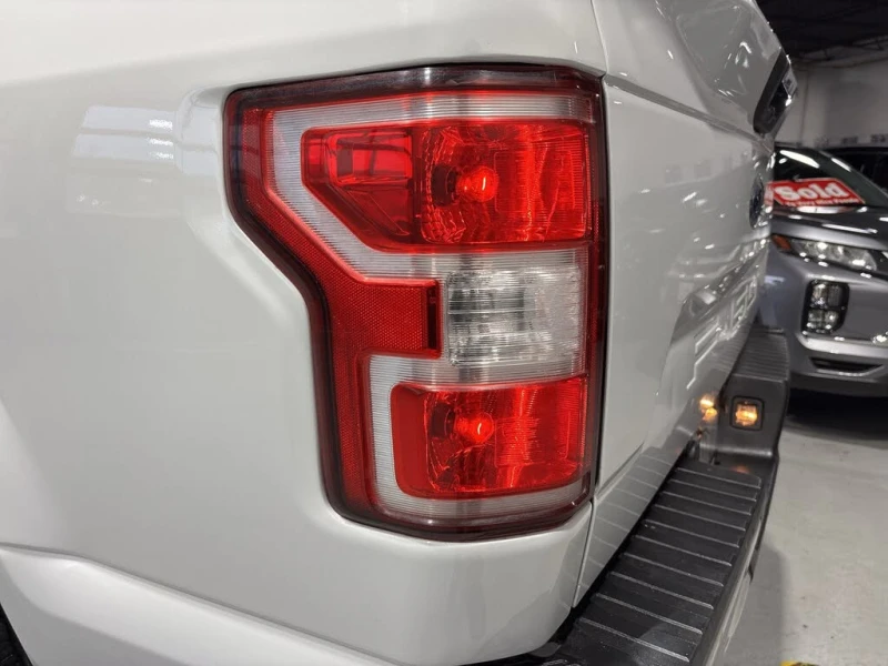 Ford F150 * АВТО КРЕДИТ* ЦЕНА ДО БГ * СЕРВИЗНА ИСТОРИЯ * , снимка 8 - Автомобили и джипове - 52456505