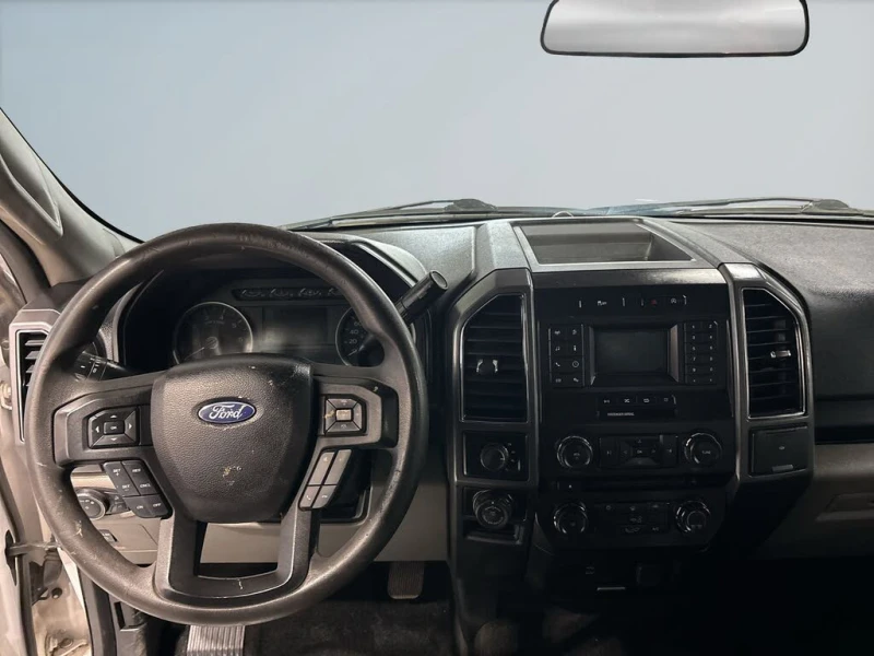 Ford F150 * АВТО КРЕДИТ* ЦЕНА ДО БГ * СЕРВИЗНА ИСТОРИЯ * , снимка 9 - Автомобили и джипове - 52456505