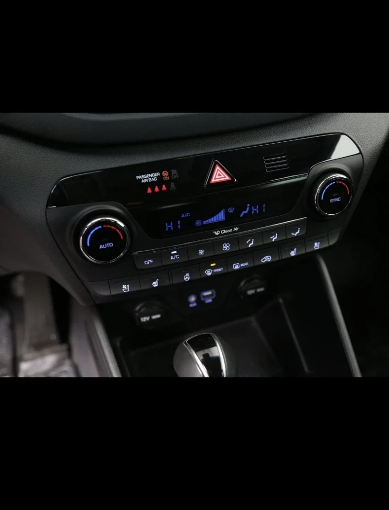 Hyundai Tucson 2.0* CRDI* 4WD* 185k.c* PREMIUM* KEYLESS* LED FULL, снимка 13 - Автомобили и джипове - 52829071