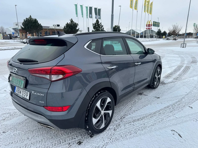 Hyundai Tucson 2.0* CRDI* 4WD* 185k.c* PREMIUM* KEYLESS* LED FULL, снимка 4 - Автомобили и джипове - 52829071