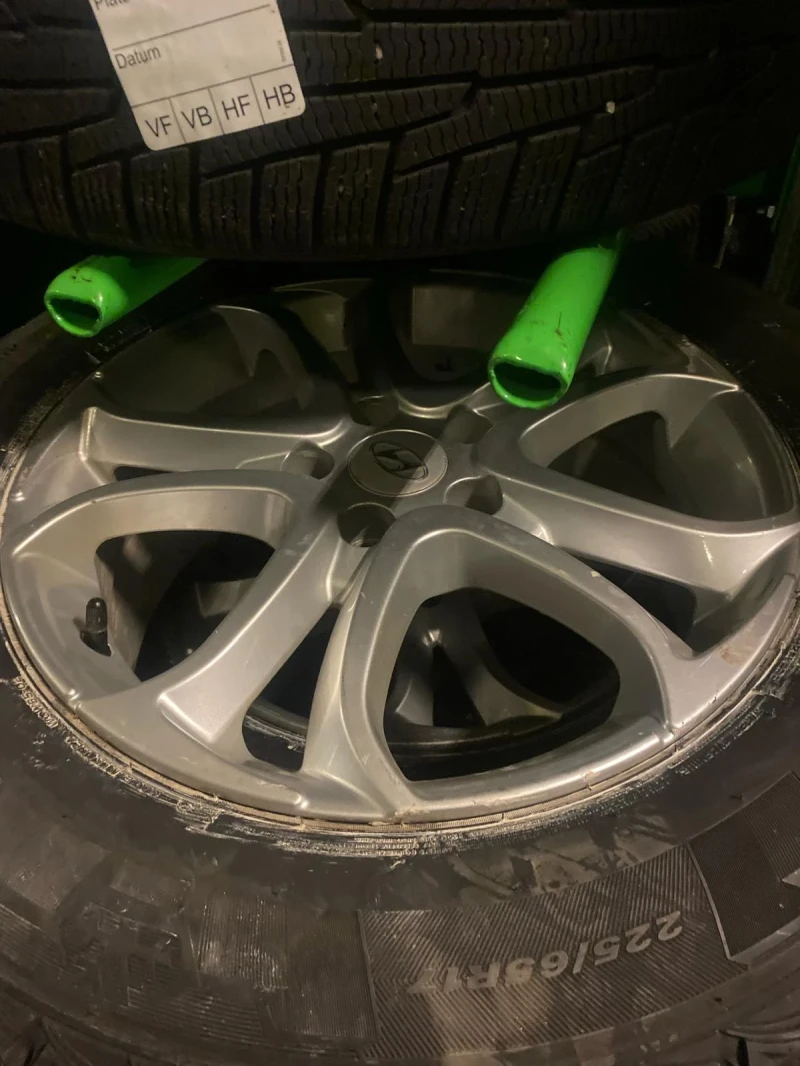 Hyundai Tucson 2.0* CRDI* 4WD* 185k.c* PREMIUM* KEYLESS* LED FULL, снимка 16 - Автомобили и джипове - 52829071