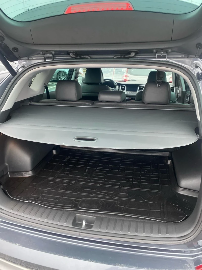 Hyundai Tucson 2.0* CRDI* 4WD* 185k.c* PREMIUM* KEYLESS* LED FULL, снимка 14 - Автомобили и джипове - 52829071