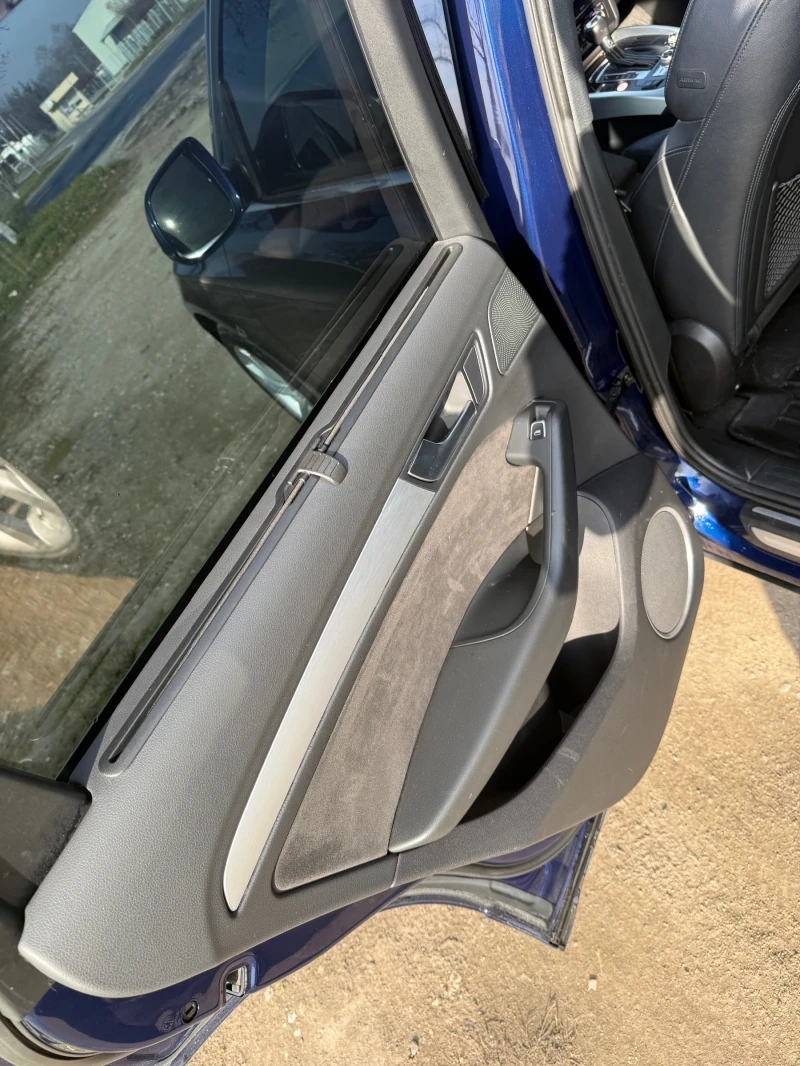 Audi SQ5, снимка 11 - Автомобили и джипове - 52867315