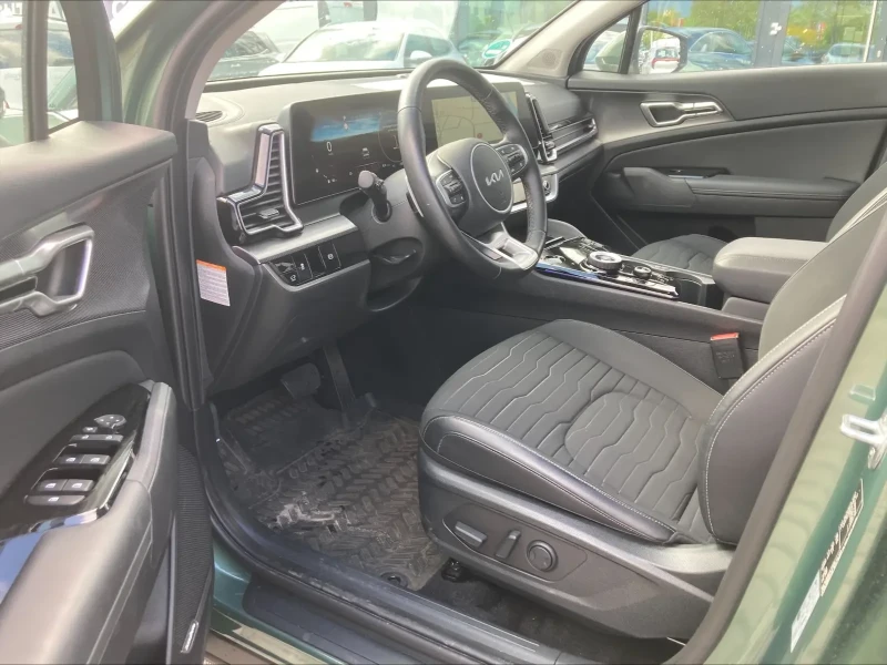 Kia Sportage, снимка 9 - Автомобили и джипове - 53232485