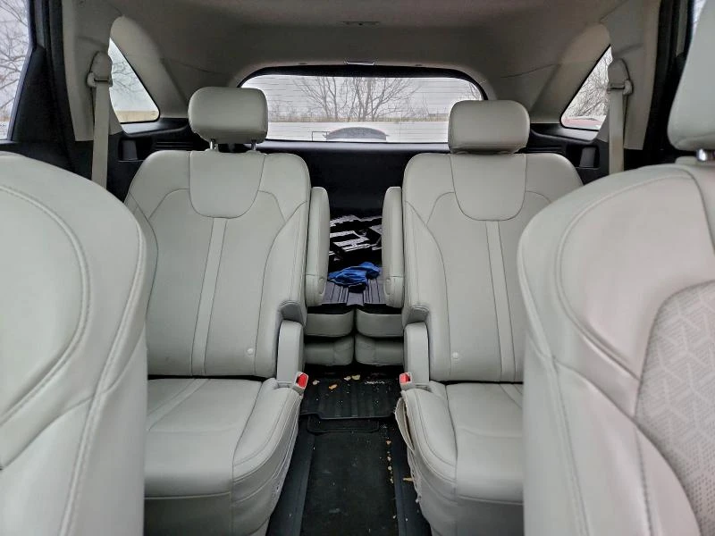 Kia Sorento 2.5L 4 Front-wheel Drive, снимка 15 - Автомобили и джипове - 53032781