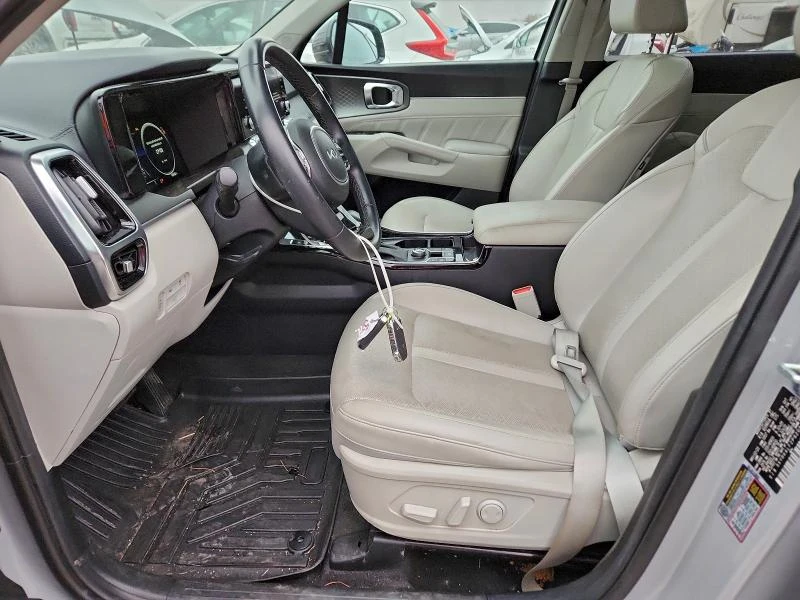 Kia Sorento 2.5L 4 Front-wheel Drive, снимка 12 - Автомобили и джипове - 53032781