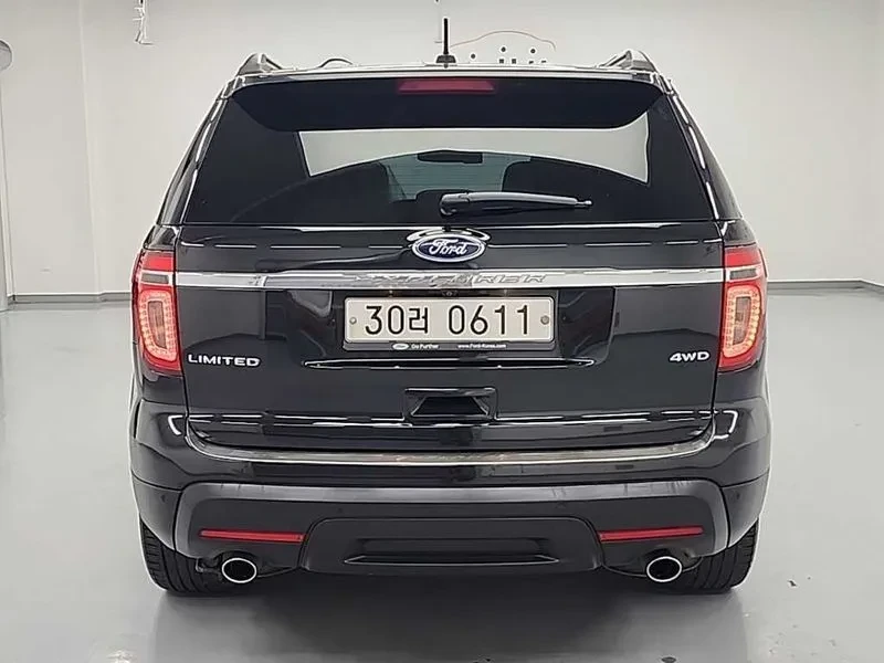 Ford Explorer 3.5 AWD - САМО 30% АВАНС, снимка 3 - Автомобили и джипове - 55429923