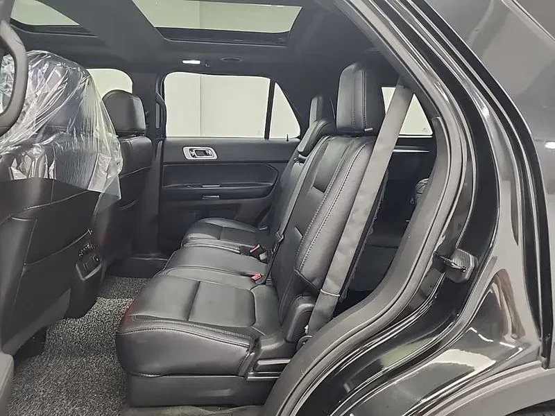 Ford Explorer 3.5 AWD - САМО 30% АВАНС, снимка 12 - Автомобили и джипове - 55429923