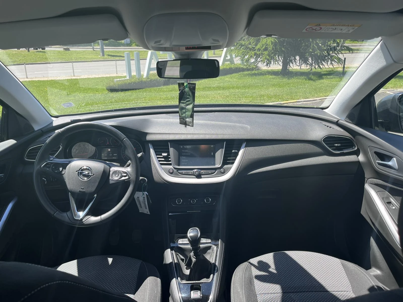 Opel Grandland  - изображение 8