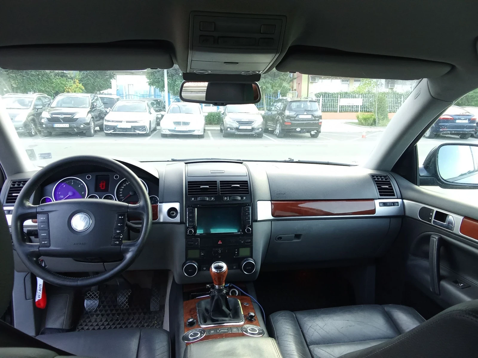 VW Touareg 2.5 ръчка - изображение 10