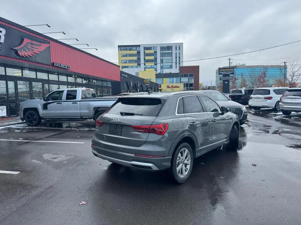 Audi Q3 Progressiv * CARFAX * * (  ) | Mobile.bg   2