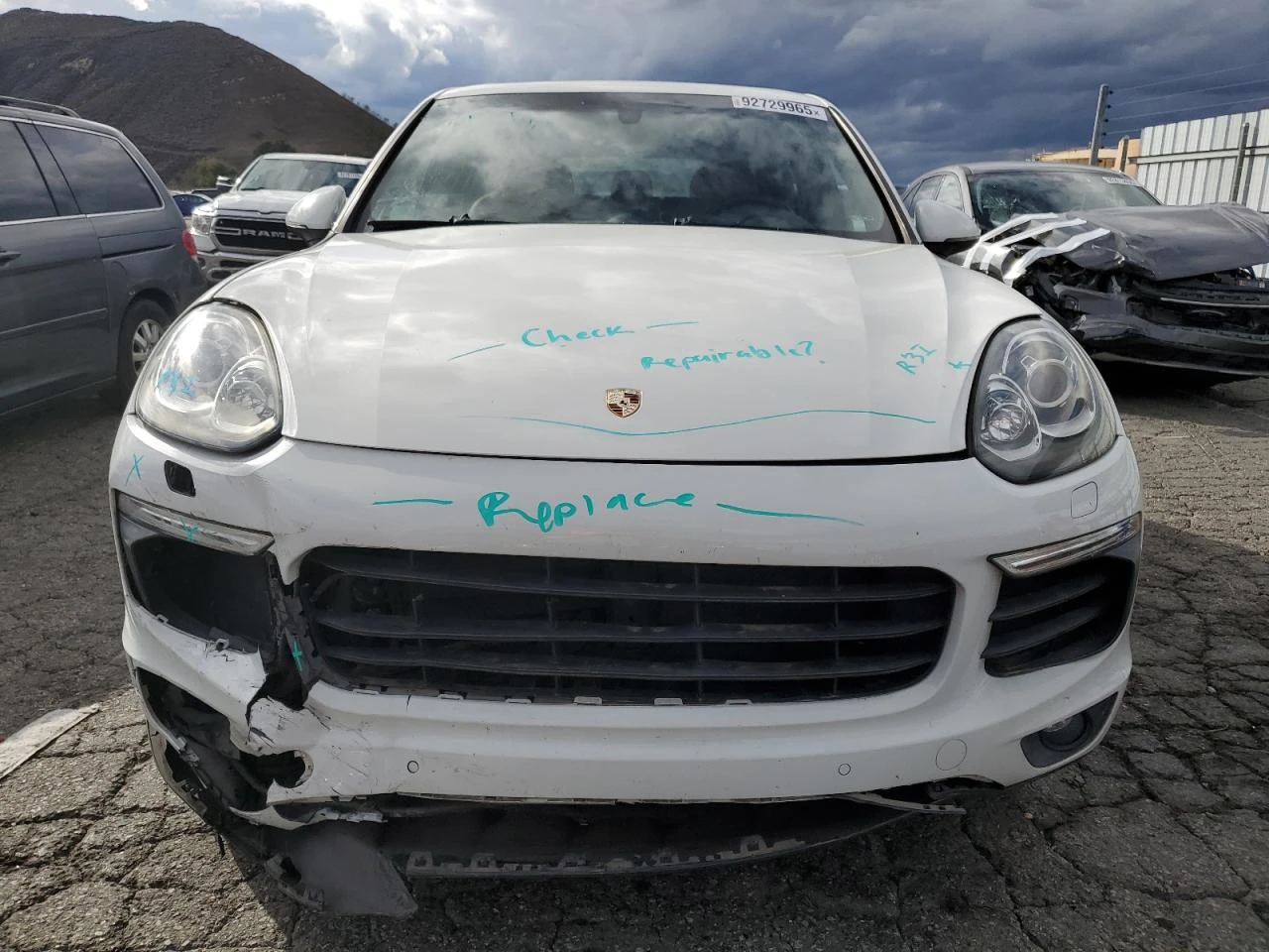 Porsche Cayenne  - изображение 2