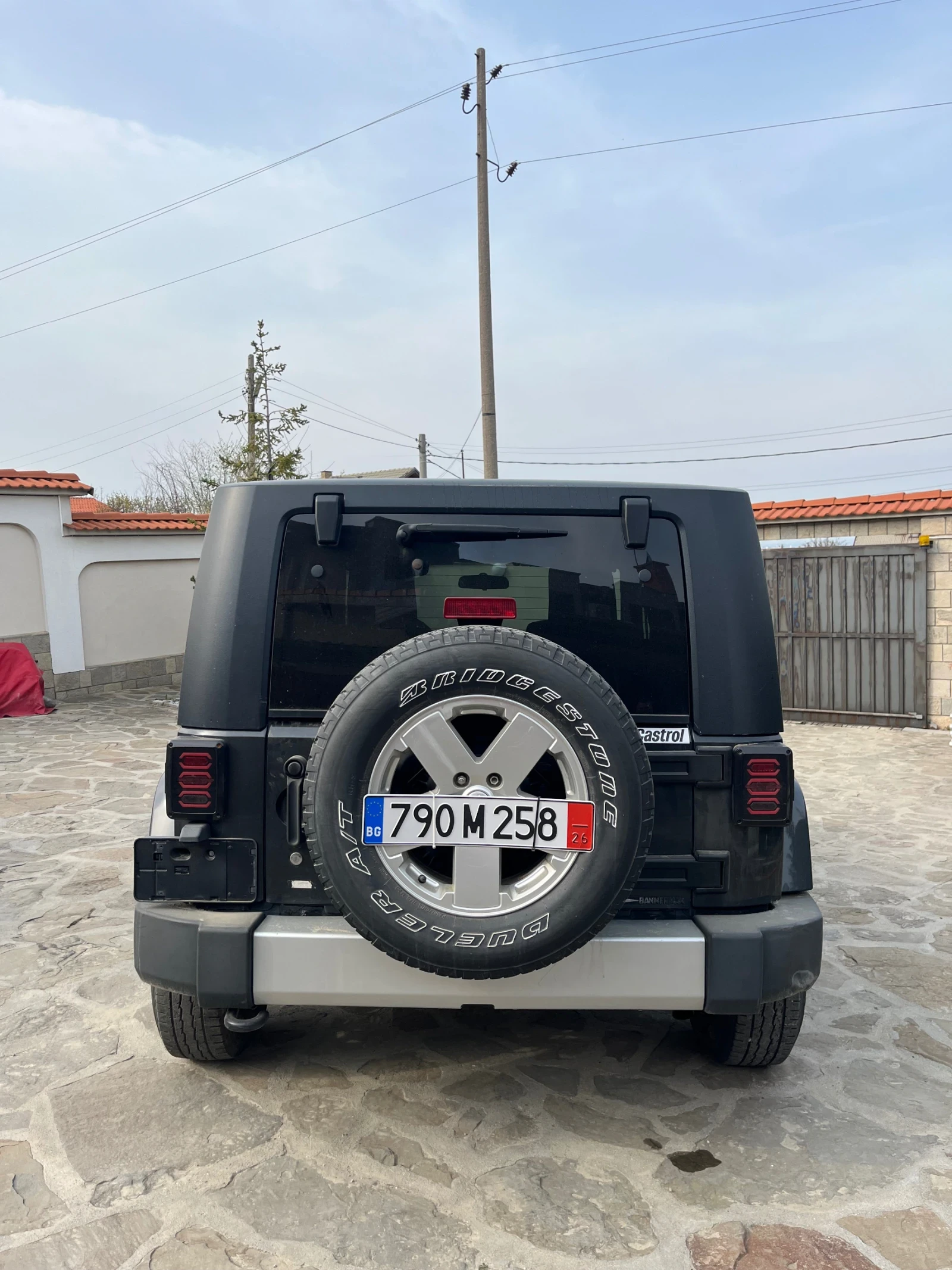 Jeep Wrangler Sahara 3.8, снимка 4 - Автомобили и джипове - 54033986