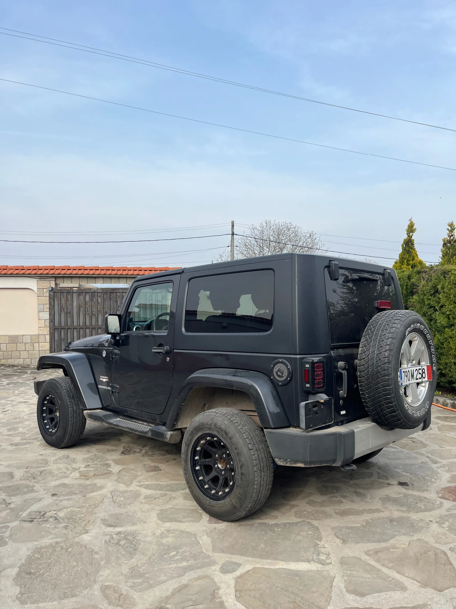 Jeep Wrangler Sahara 3.8, снимка 3 - Автомобили и джипове - 54033986