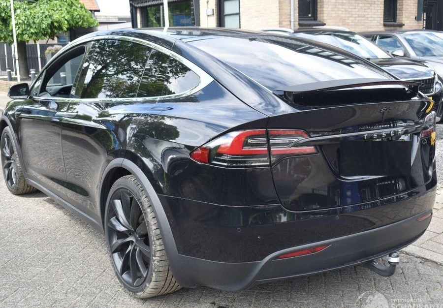 Tesla Model X X100D Европейска, снимка 6 - Автомобили и джипове - 54229125