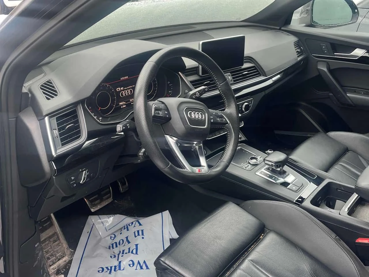 Audi Q5 Technik / 360 / DISTRONIC / B&O , снимка 5 - Автомобили и джипове - 54252510