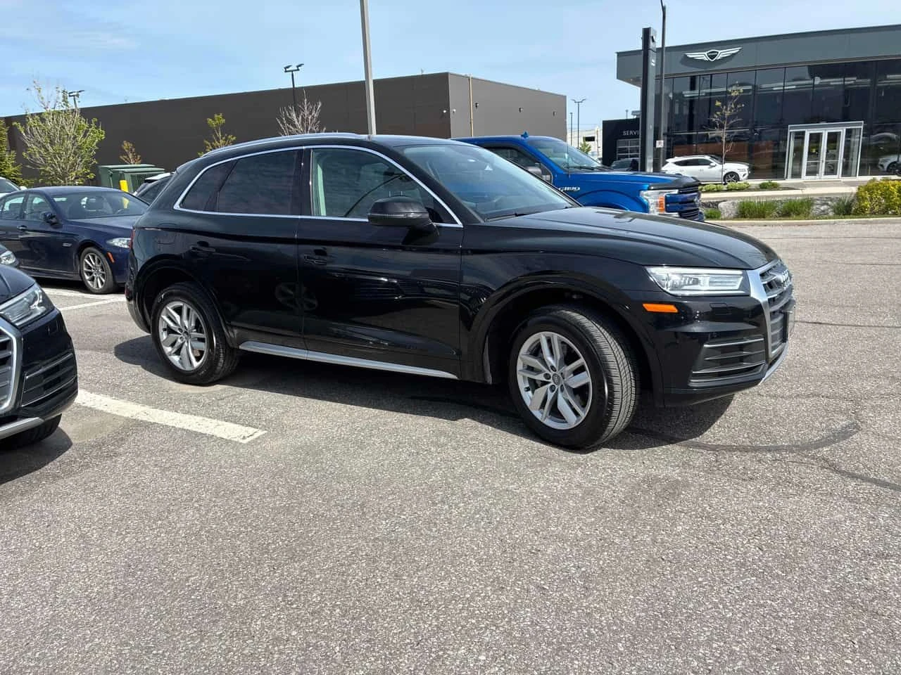 Audi Q5 Komfort /ПОДГРЕВ/КЛИП/CARFAX/ФИНАНСИРАНЕ, снимка 4 - Автомобили и джипове - 54663213