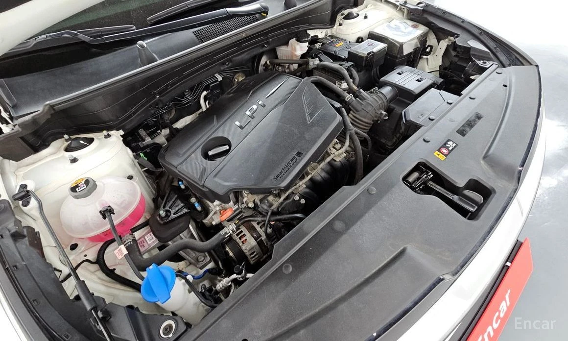Kia Sportage, снимка 6 - Автомобили и джипове - 55144587