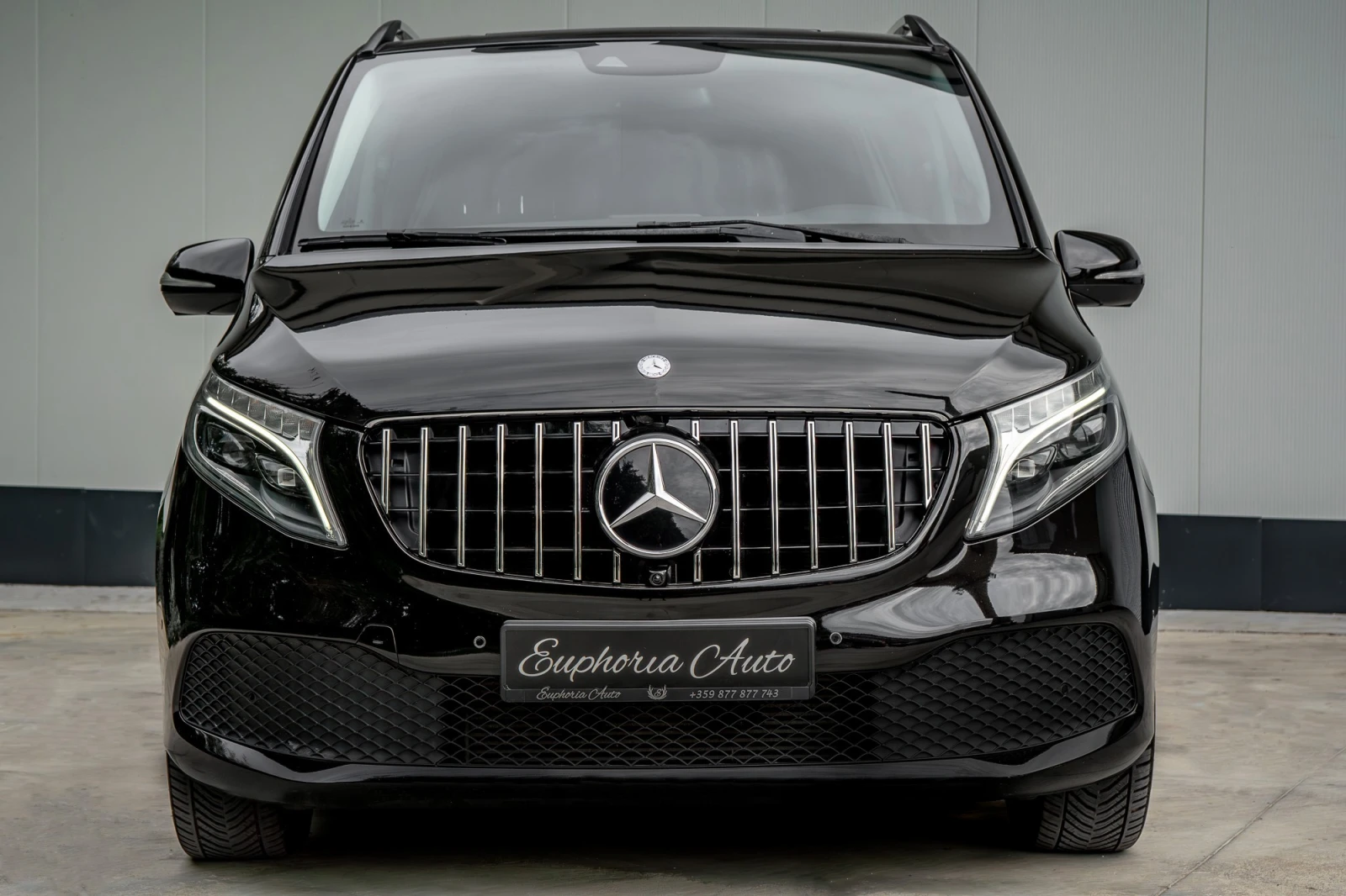 Mercedes-Benz V 220 d* 4MATIC* EXCLUSIVE* LONG* LUXURY* TV* BUSINESS - изображение 8
