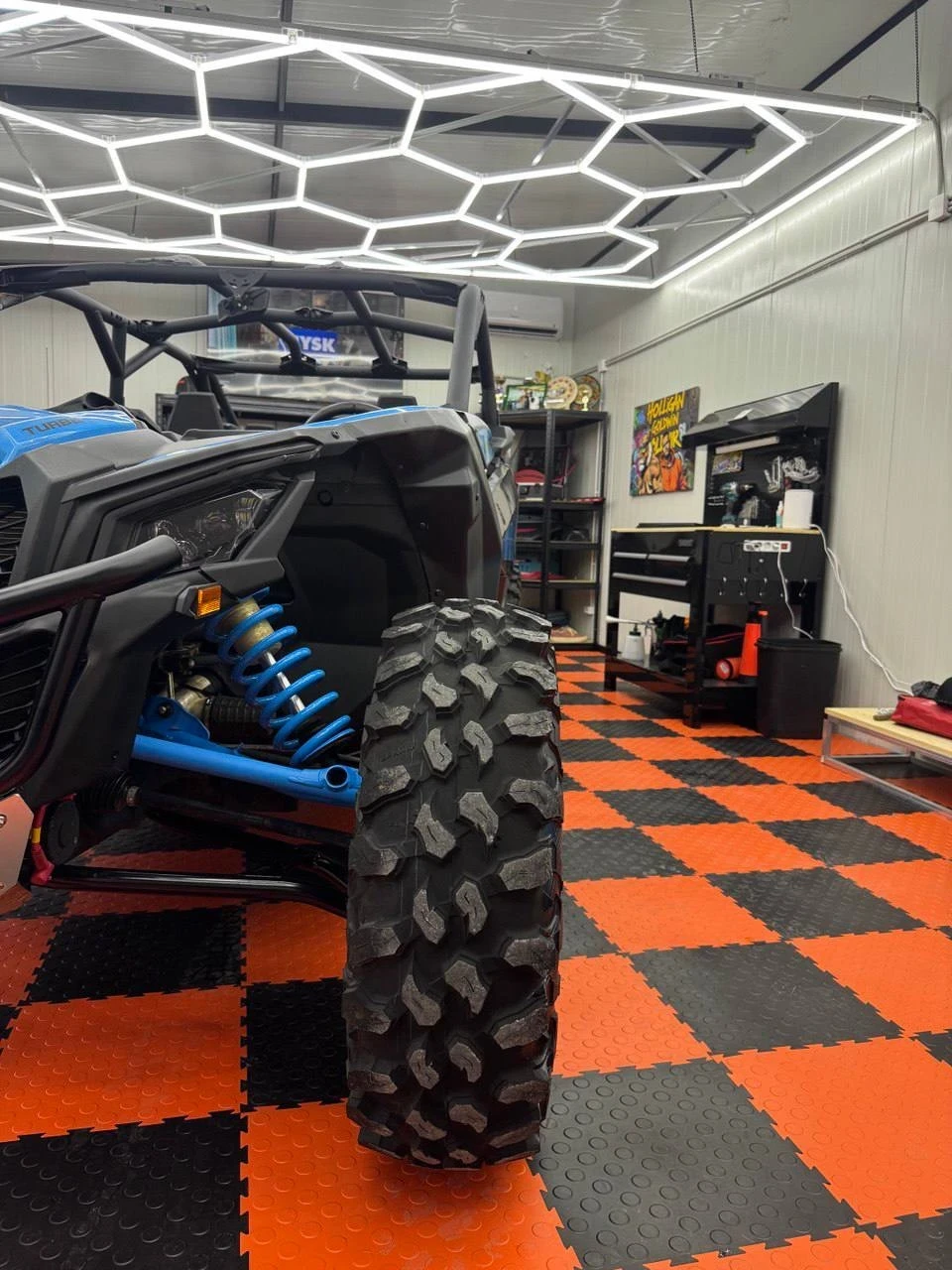 Can-Am Maverick X3 MAX DS TURBO * 4-Местен * ЧИСТО НОВ*  - изображение 6