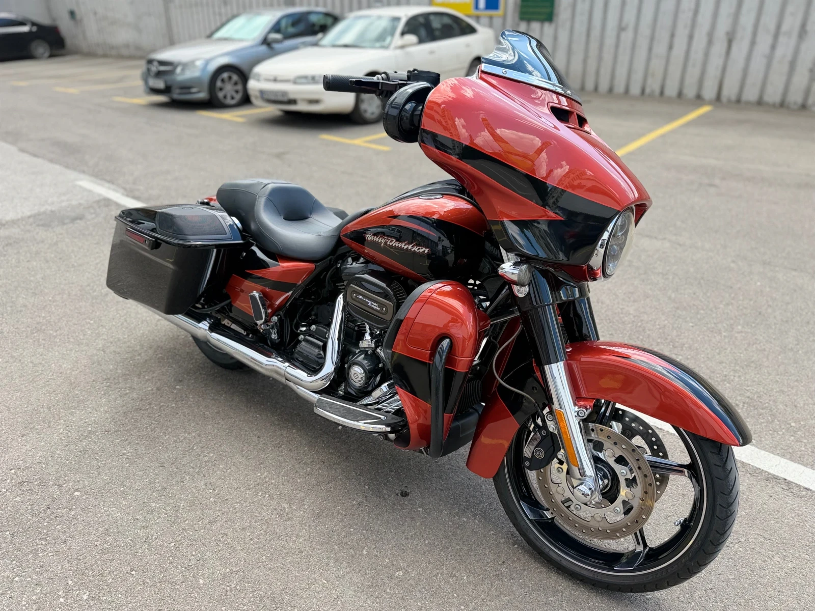Harley-Davidson CVO FLHXSE Street Glide 114, снимка 2 - Мотоциклети и мототехника - 54971098