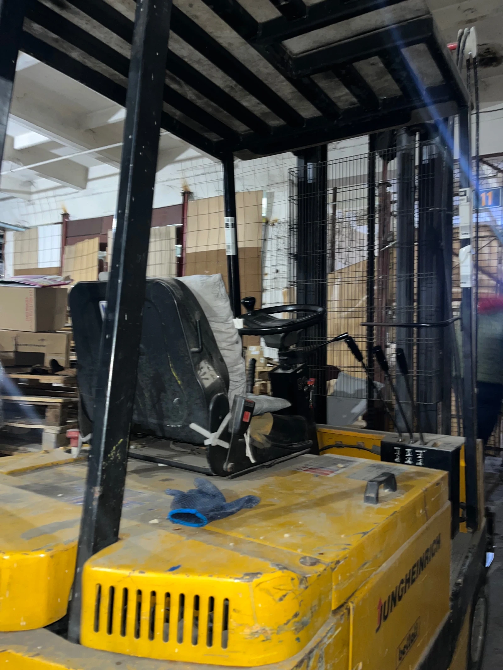 ������� Jungheinrich | Mobile.bg � ����������� 6