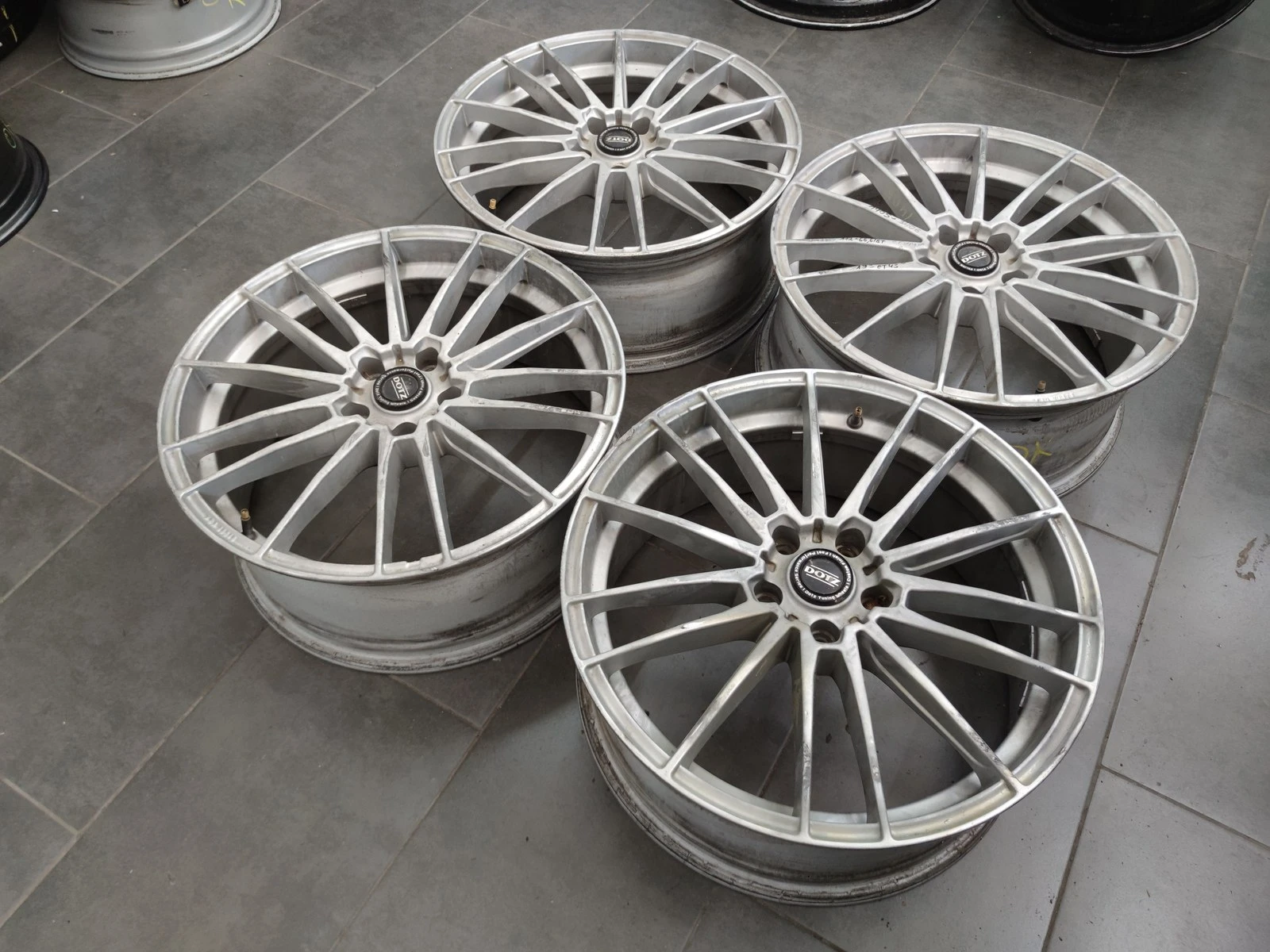 Джанти за Audi, снимка 2 - Гуми и джанти - 56688520