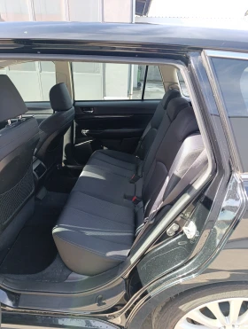 Subaru Legacy, снимка 10