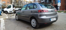 Seat Ibiza 1.4, снимка 7 - Автомобили и джипове - 45631322