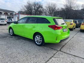 Toyota Auris 1.8 HYBRID 99кс, снимка 4