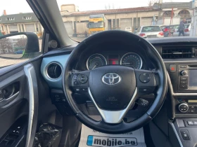 Toyota Auris 1.8 HYBRID 99кс, снимка 13