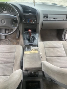 BMW 320 Бензин Купе Топ Цена - 2000 € / 3911.66 лв. - 44781403 12