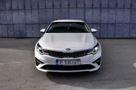 ������ Kia K5