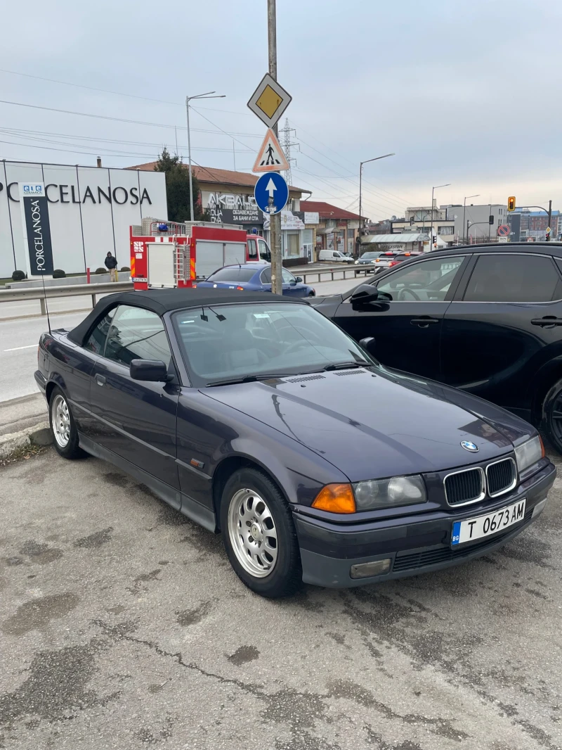 BMW 318, снимка 1 - Автомобили и джипове - 48286222