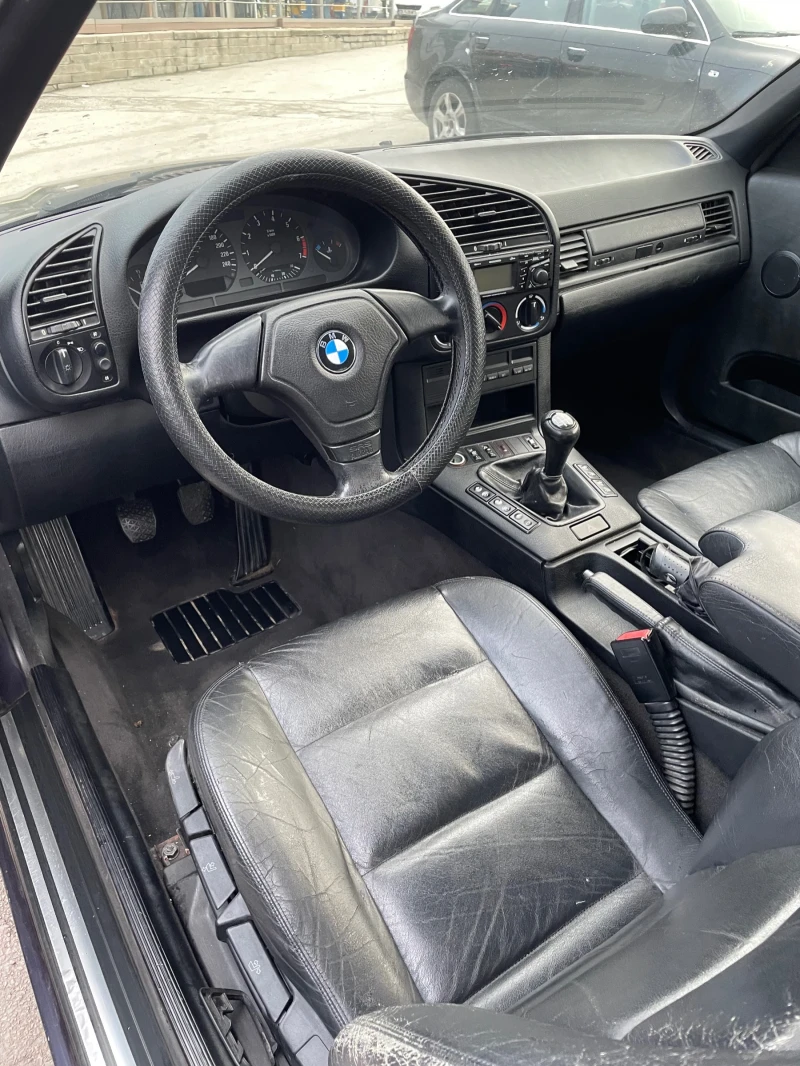 BMW 318, снимка 6 - Автомобили и джипове - 48286222