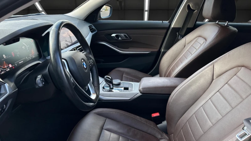 BMW 320 XDrive Месечни вноски от 488лв с ДДС, снимка 9 - Автомобили и джипове - 48479287