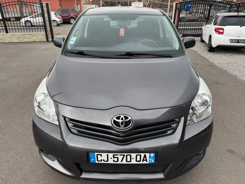 Toyota Verso 1.6 I НОВ ВНОС, снимка 2 - Автомобили и джипове - 48965717