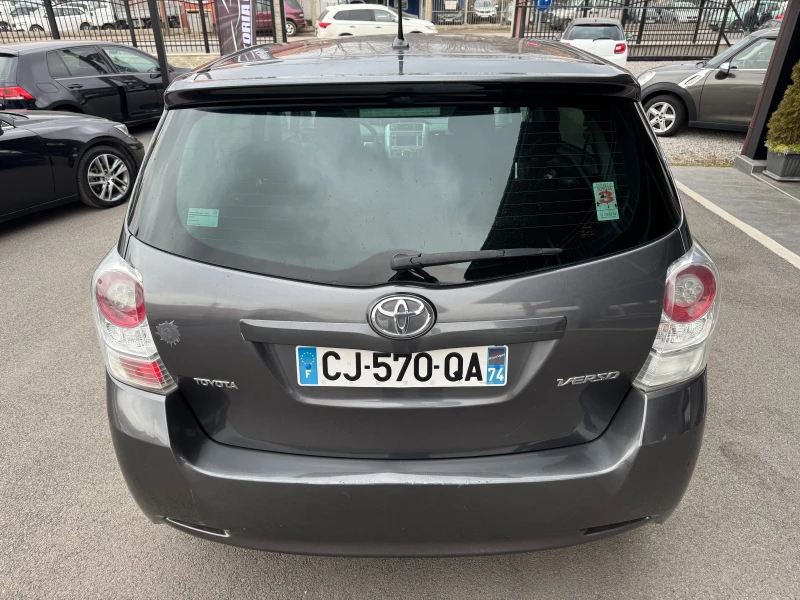 Toyota Verso 1.6 I НОВ ВНОС, снимка 5 - Автомобили и джипове - 48965717