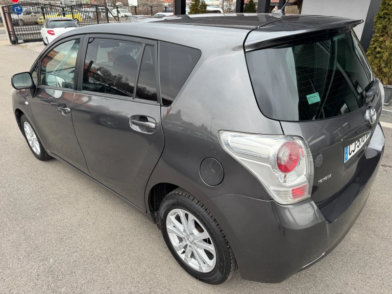 Toyota Verso 1.6 I НОВ ВНОС, снимка 6 - Автомобили и джипове - 48965717