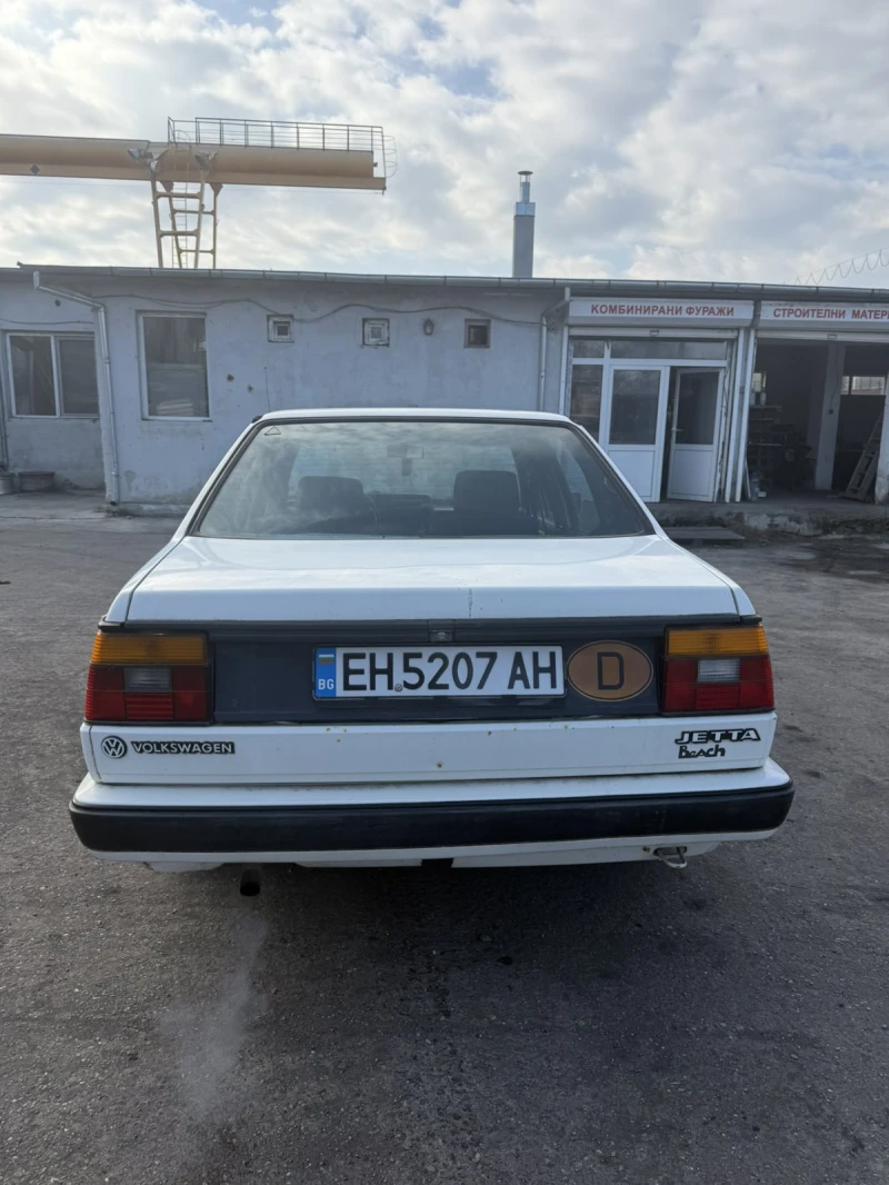 VW Jetta, снимка 4 - Автомобили и джипове - 49542544