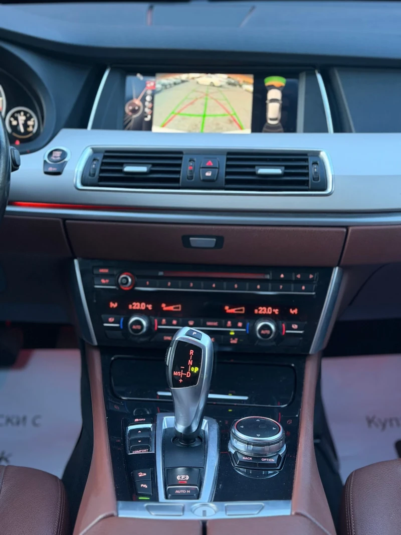 BMW 5 Gran Turismo 3.0D* X-DRIVE* DISTRONIC* СОБСТВЕН ЛИЗИНГ, снимка 11 - Автомобили и джипове - 49998370