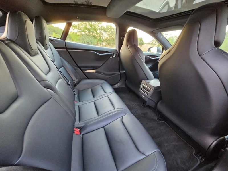 Tesla Model S  4х4 Европейска Гаранция, снимка 14 - Автомобили и джипове - 51396835
