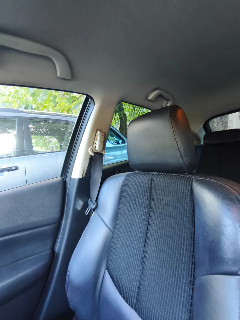 Mazda 6 2.5, снимка 11 - Автомобили и джипове - 52397923