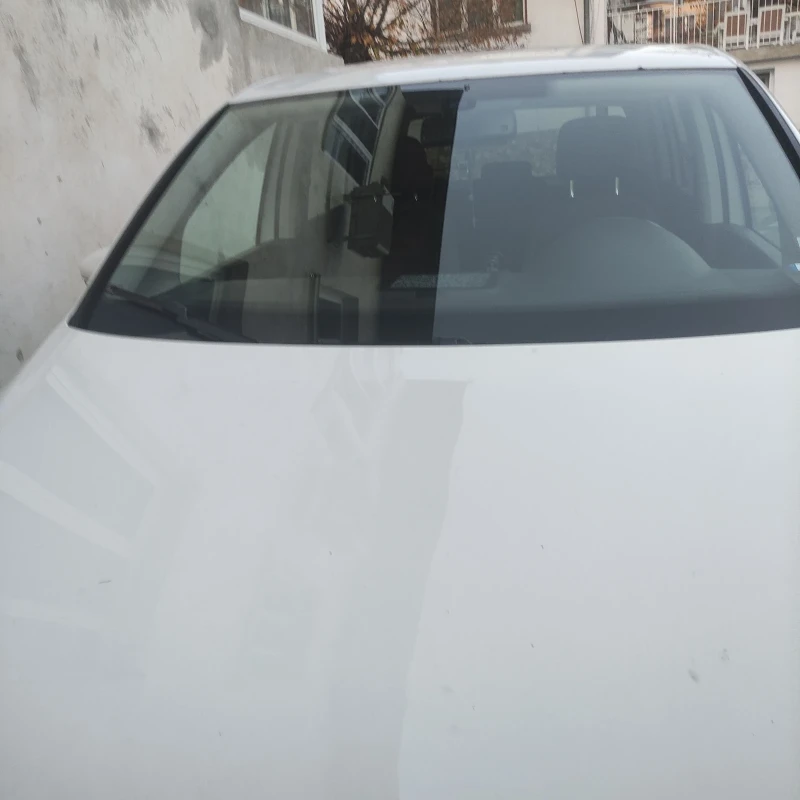 VW Touran, снимка 3 - Автомобили и джипове - 52433048