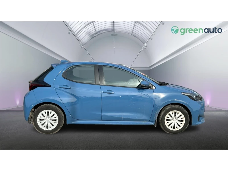 Toyota Yaris 1.5i M/T, Месечна вноска от 333 лв., снимка 6 - Автомобили и джипове - 52662106