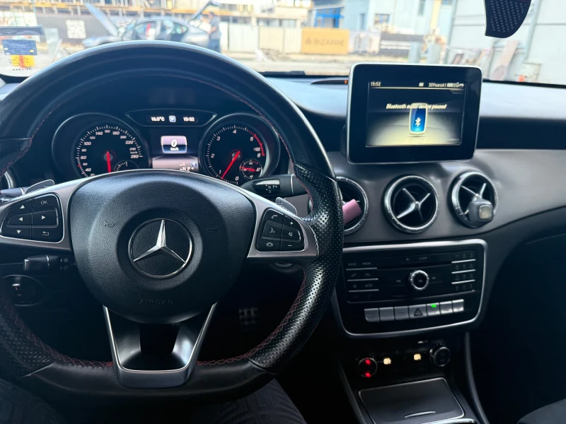 Mercedes-Benz CLA, снимка 9 - Автомобили и джипове - 52903774