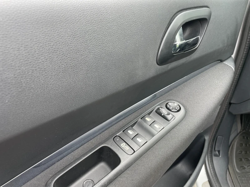 Peugeot 3008 2.0 HDI,  SPORT , 150 PS, AT, 90000 km, снимка 7 - Автомобили и джипове - 53046563