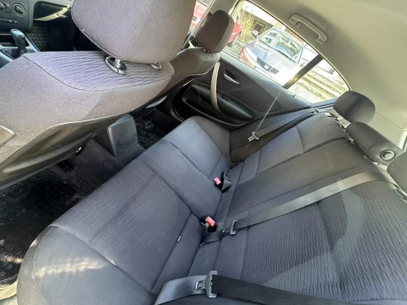 BMW 118, снимка 6 - Автомобили и джипове - 53477143