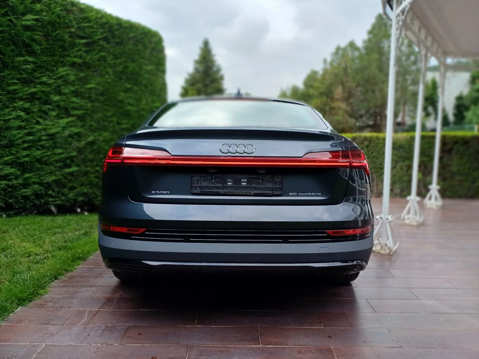 Audi E-Tron Quatro/Sportback/360* /Led - изображение 3