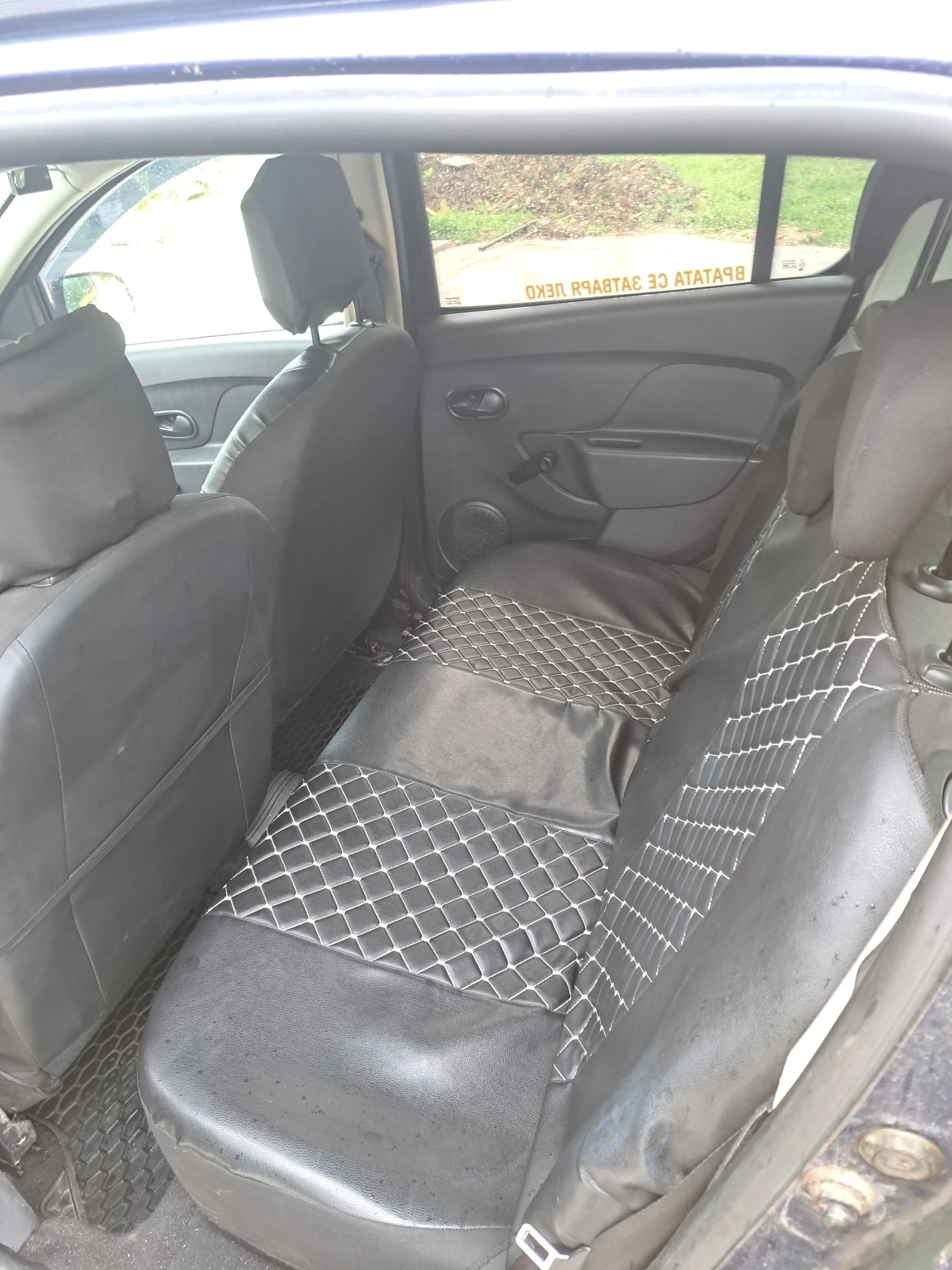 Dacia Sandero 1.2 - изображение 7